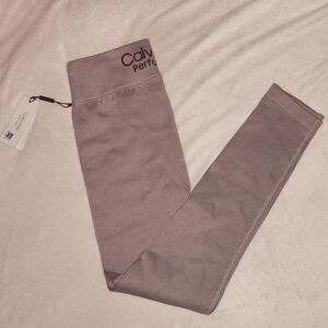 Calvin Klein Woman's Ribbed Performance Leggings